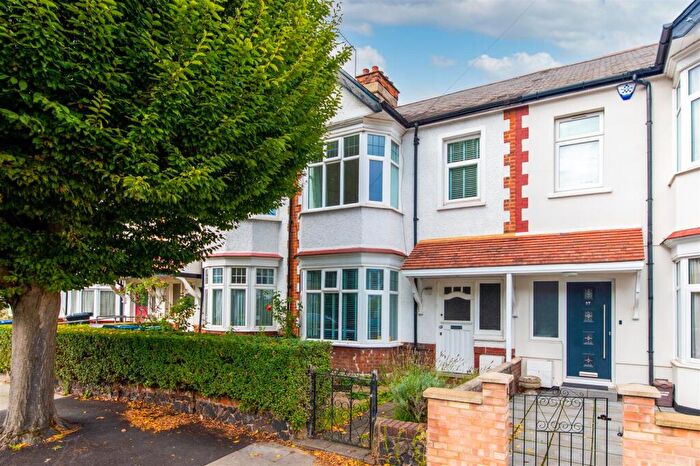 3 Bedroom Terraced House To Rent In Egerton Gardens, Hendon, London, NW4