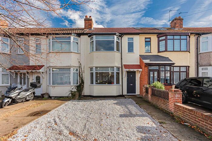3 Bedroom Terraced House For Sale In Balmoral Road, Enfield, EN3