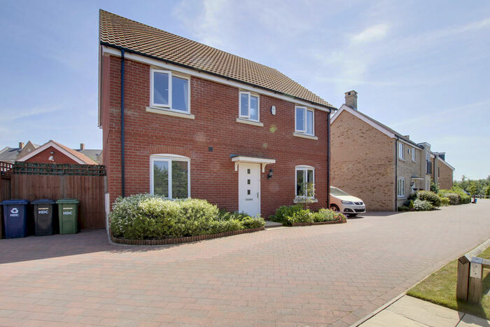 4 Bedroom Detached House To Rent In Eynesbury, St. Neots, PE19