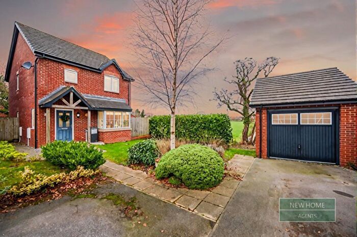 3 Bedroom Detached House For Sale In Bowland Gardens, Forton, Preston, PR3