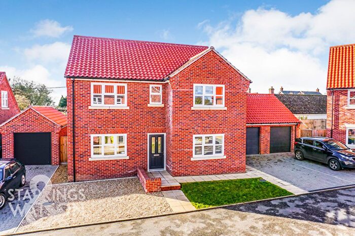 4 Bedroom Detached House For Sale In Ann Grand Close, Cawston, Norwich, NR10