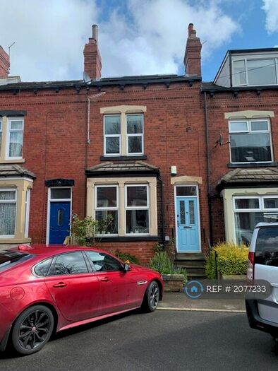 4 Bedroom Terraced House To Rent In St. Peters Mount, Leeds, LS13
