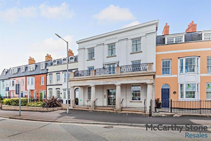1 Bedroom Apartment For Sale In Harbour Lights Court, North Quay, Weymouth, DT4
