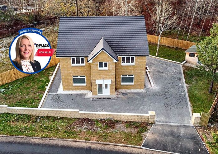 4 Bedroom Detached House For Sale In Murieston Valley, Livingston, EH54
