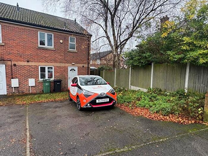 3 Bedroom Terraced House To Rent In Kimberley Road, Leeds, West Yorkshire, LS9