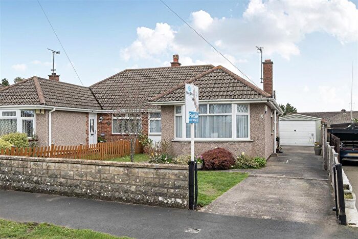 2 Bedroom Semi Detached Bungalow For Sale In Larksleaze Road, Bristol, BS30