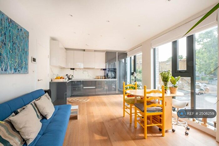1 Bedroom Flat To Rent In Brookhill Road, London, SE18