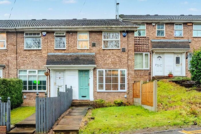 3 Bedroom Terraced House For Sale In Bridge Wood Close, Horsforth, Leeds, LS18
