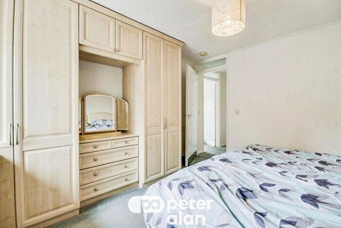 2 Bedroom Apartment For Sale In Stow Park Crescent, Newport, NP20