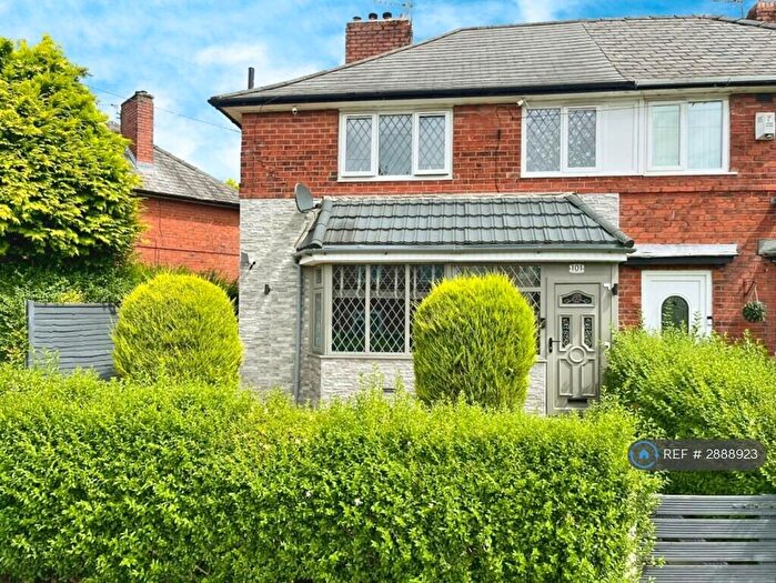 3 Bedroom Semi-Detached House To Rent In Amesbury Road, Manchester, M9