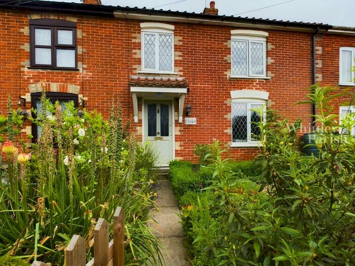 3 Bedroom Cottage For Sale In The Street, Yaxley, Eye, IP23
