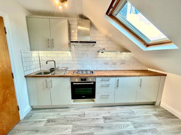 1 Bedroom Apartment To Rent In Vicarage Park, Plumstead, London, SE18