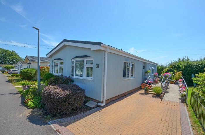2 Bedroom Park Home For Sale In Lion House Park, Mill Road, Hailsham, East Sussex, BN27