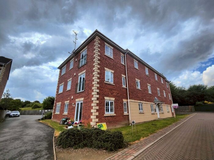 2 Bedroom Flat To Rent In Kiln Avenue, Mirfield, West Yorkshire, Uk, WF14