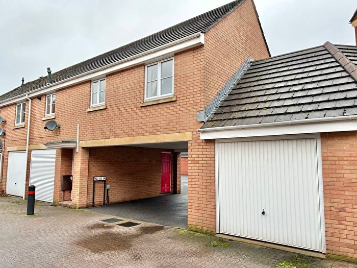 2 Bedroom Flat To Rent In Powlesland Road, Alphington, Exeter, EX2