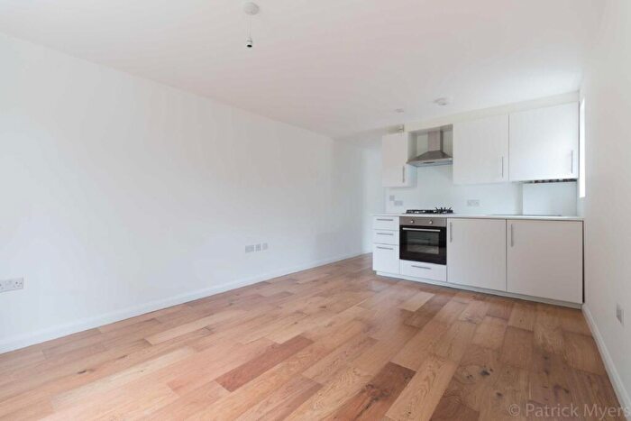Flat To Rent In Lordship Lane East Dulwich, SE22