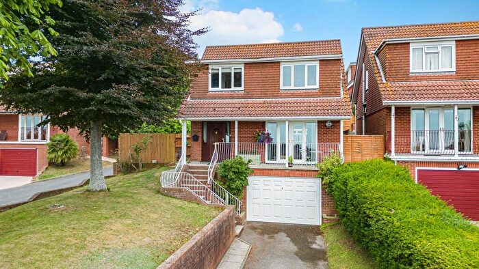 4 Bedroom Detached House For Sale In Crescent Drive North, Brighton, BN2