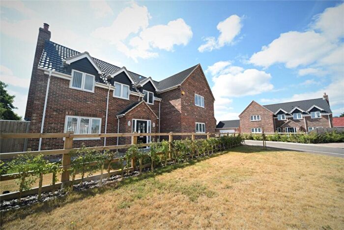 4 Bedroom Detached House To Rent In Mias Way, Beck Row, Bury St. Edmunds, Suffolk, IP28