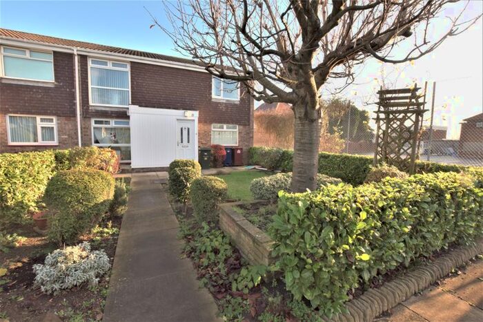 2 Bedroom Flat To Rent In Trentham Avenue, Longbenton, Newcastle Upon Tyne, NE7