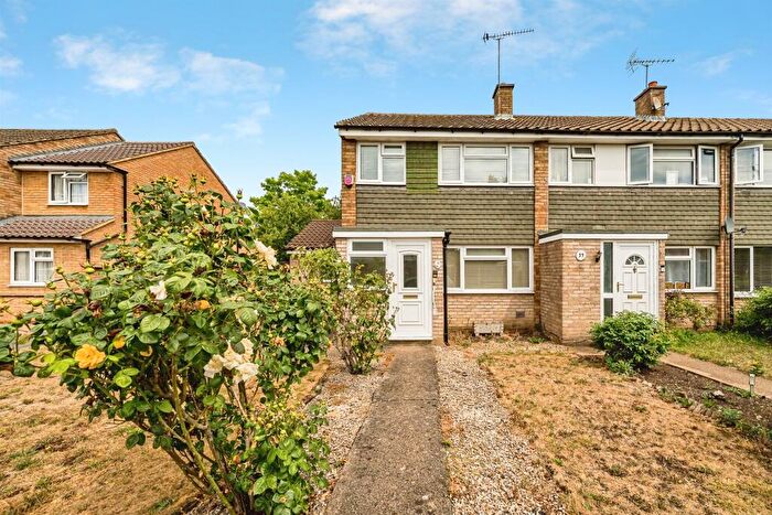 3 Bedroom End Of Terrace House For Sale In Hag Hill Rise, Taplow, Maidenhead, SL6