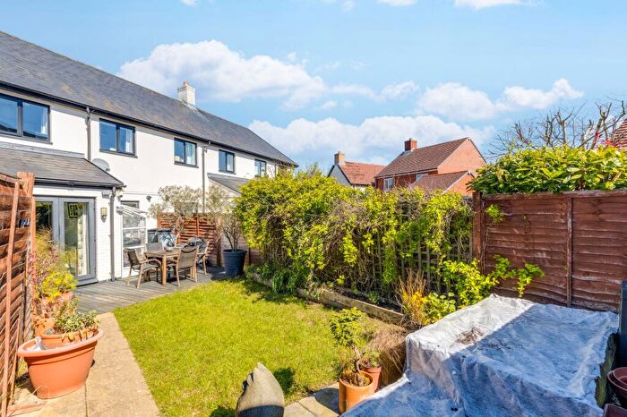 3 Bedroom Terraced House For Sale In Chestnut Avenue, Silsoe, MK45