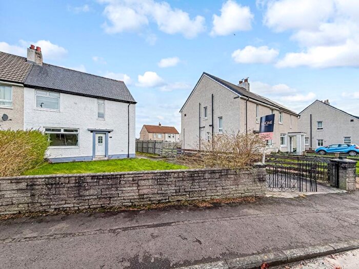 4 Bedroom Semi-Detached House For Sale In Carrick View, Mauchline, Ayrshire, KA5