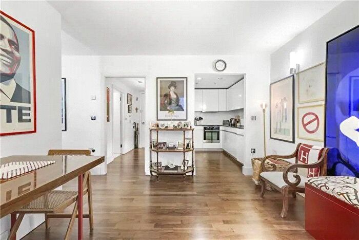 1 Bedroom Flat To Rent In Weymouth Street, London, W1W