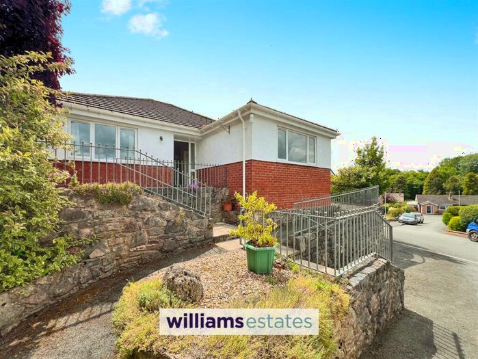 2 Bedroom Detached Bungalow For Sale In Min Yr Afon, Ruthin, LL15