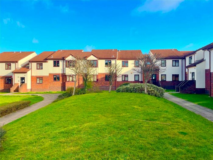 1 Bedroom Flat To Rent In Teresa Mews, Walthamstow, London, E17