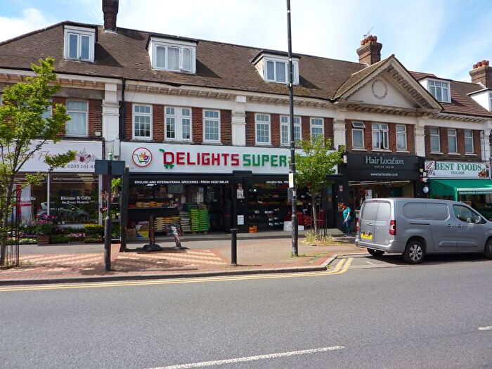 1 Bedroom Flat To Rent In The Market Service Road, Carshalton, SM5