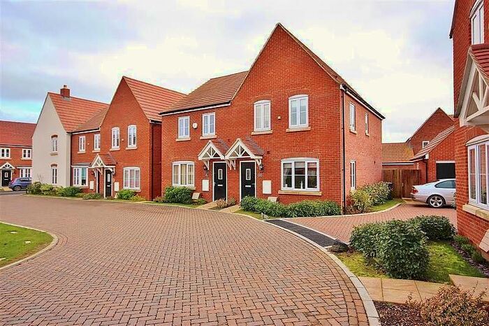 3 Bedroom Semi-Detached House To Rent In Kiln Crescent, Chilton, Didcot, Oxfordshire, OX11