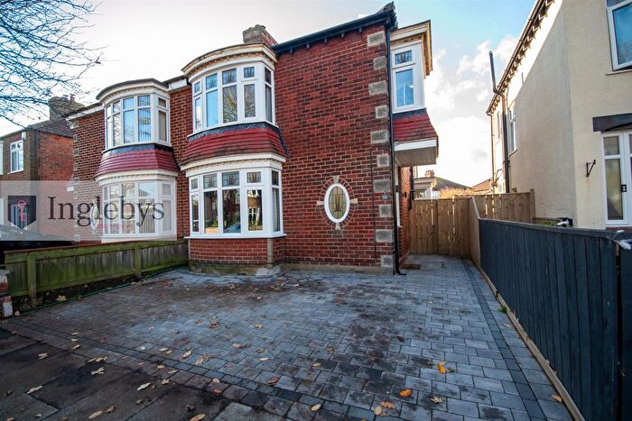 3 Bedroom Semi-Detached House For Sale In Oak Road, Redcar, TS10