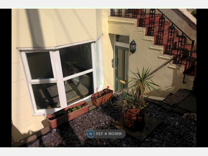 1 Bedroom Flat To Rent In Prestonville Road, Brighton, BN1