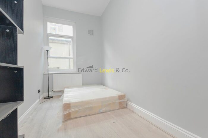 2 Bedroom Flat To Rent In Rectory Road, London, N16