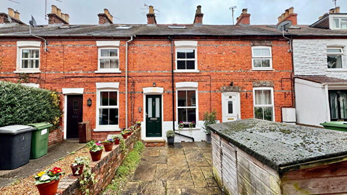 1 Bedroom Terraced House For Sale In Westbourne Terrace, Newbury, RG14