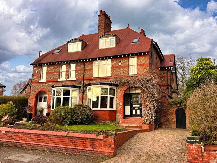5 Bedroom Semi Detached House For Sale In Hawthorn Park, Wilmslow, Cheshire, SK9
