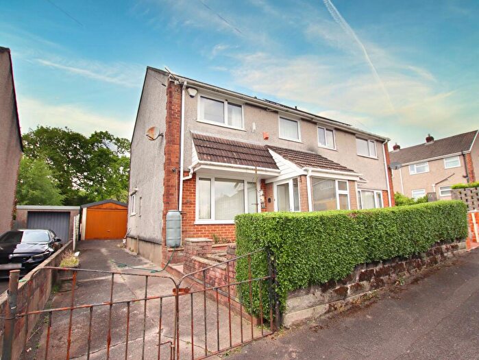 3 Bedroom Semi-Detached House For Sale In Crown Hill Drive, Llantwit Fardre, Pontypridd, CF38