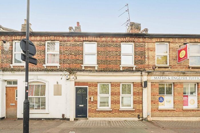 2 Bedroom Flat For Sale In Alexandria Road, West Ealing, W13