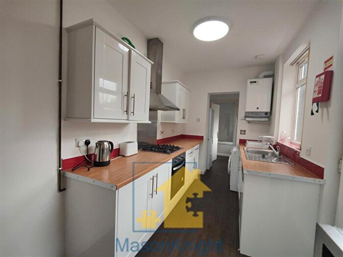 5 Bedroom Terraced House To Rent In Manilla Road, Selly Oak, B29