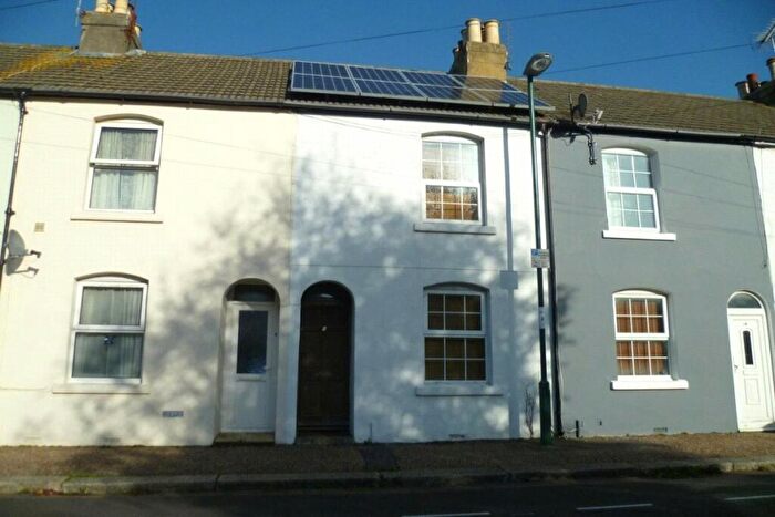 3 Bedroom Terraced House To Rent In Henry Street, Bognor Regis, West Sussex, PO21