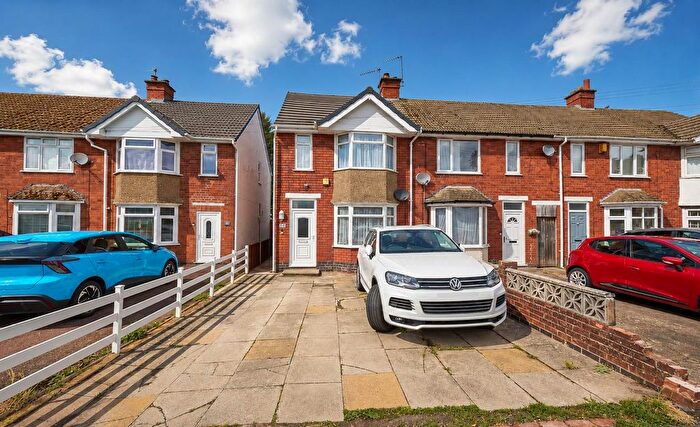 2 Bedroom End Of Terrace House For Sale In Tudor Road, Hinckley, LE10