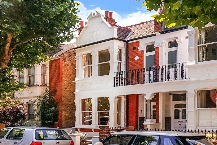 3 Bedroom Semi-Detached House To Rent In Ellerby Street, London, SW6