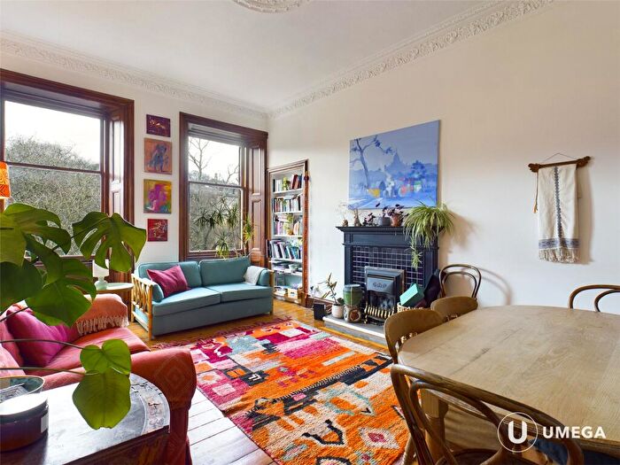 2 Bedroom Apartment To Rent In Hillside Crescent, Hillside, Edinburgh, EH7