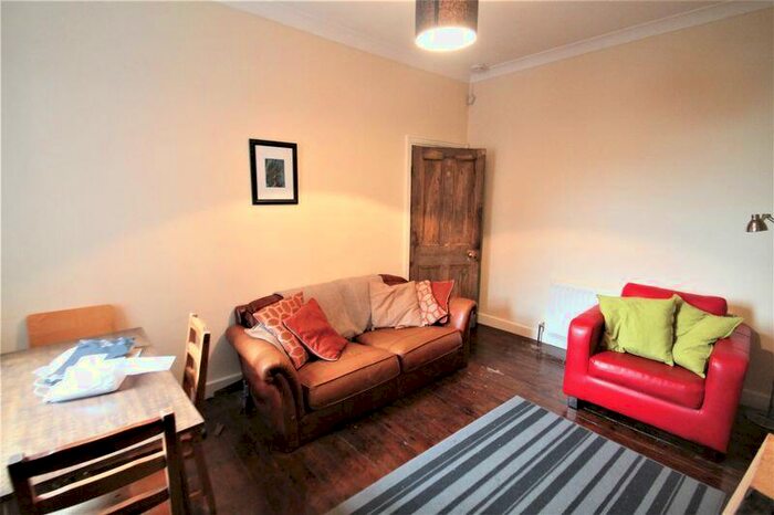 2 Bedroom Flat To Rent In Stratford Road, Newcastle Upon Tyne, NE6