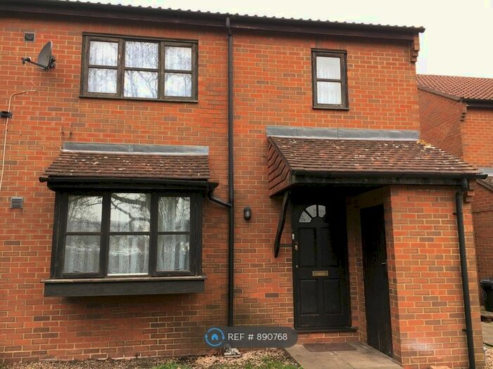 1 Bedroom Terraced House To Rent In Boltons Lane, Harlington, UB3