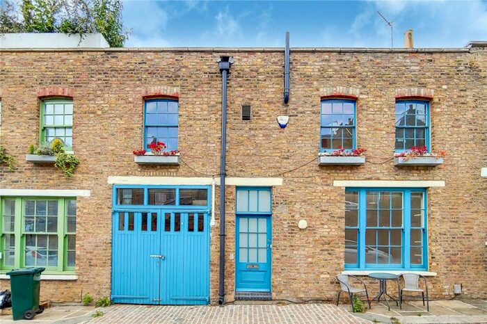 3 Bedroom Terraced House To Rent In Railey Mews, London, NW5