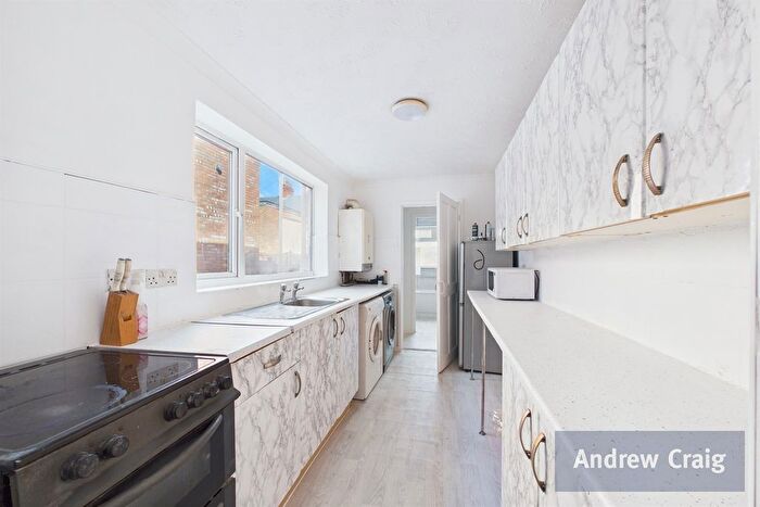 2 Bedroom Flat For Sale In Jervis Street, Hebburn, NE31