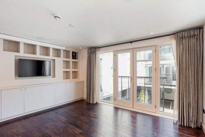 4 Bedroom Flat To Rent In Warfield Road London, NW10