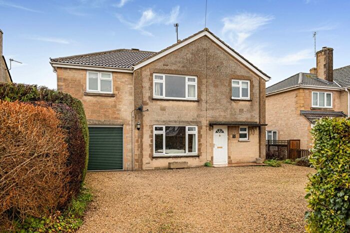 4 Bedroom Detached House For Sale In Hambidge Lane, Lechlade, Gloucestershire, GL7