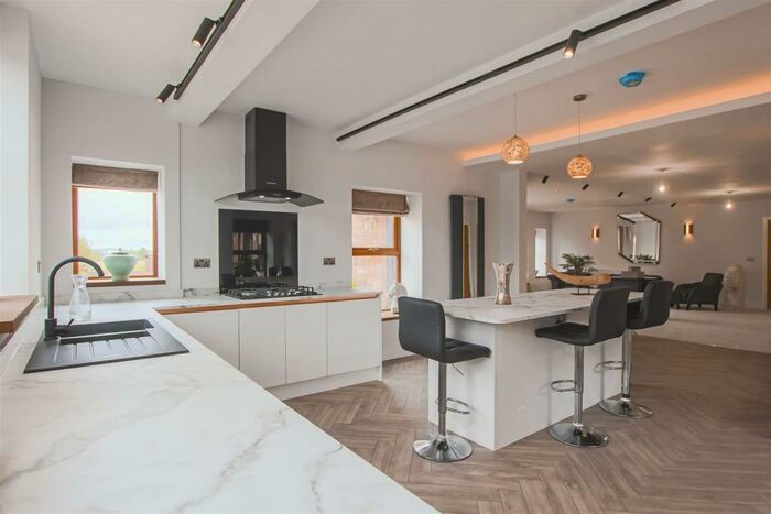 3 Bedroom Apartment To Rent In Bury Lane, Withnell, Chorley, PR6